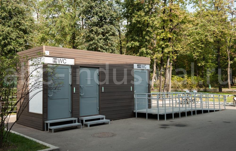Туалетный модуль "Хельсинки" в Лужниках